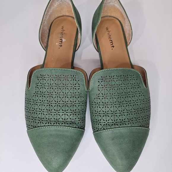 White mt. Lazer cut flats - Picture 6 of 6